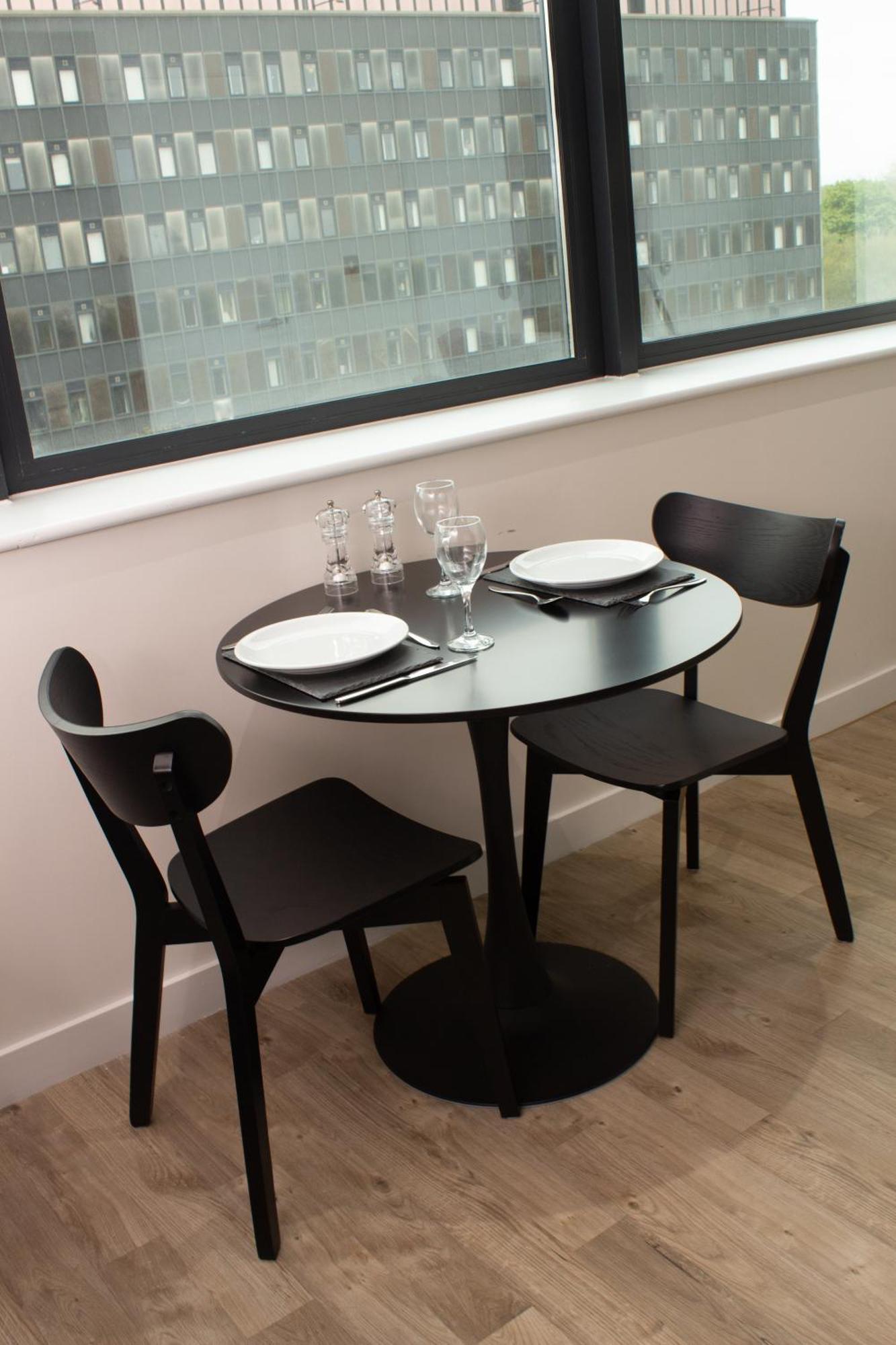Dashing 1Br Penthouse Near Mcr Stadiums แมนเชสเตอร์ ภายนอก รูปภาพ